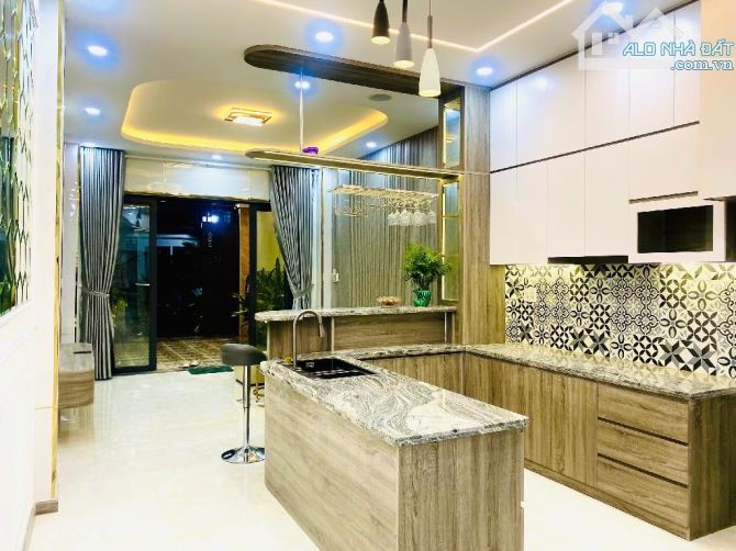 Không mua căn này thì mua căn nào? nhà đẹp Thạnh Lộc Quận 12- full tiện nghi chỉ 5.68 tỷ - 2