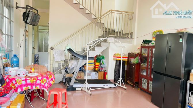 Bán nhà 2 Mặt Tiền HXH đường Hùng Vương, P9, Đà Lạt, cách chợ Đà Lạt 1km - 2