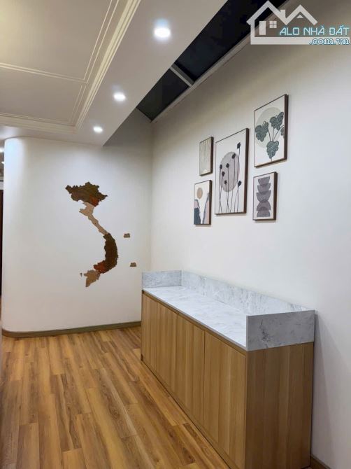 🏡NHÀ PHỐ ĐẸP 2 MẶT TIỀN CHỈ HƠN 10 Tỷ , DT: 103m2 (5x21m) KQH Ngô Quyền,p6,Đà Lạt - 2