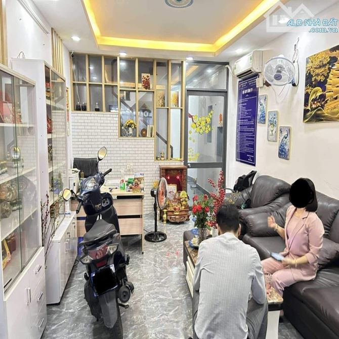 Bán nhà mặt tiền NGUYỄN PHÚC CHU P15 - 71m2  4.6x19 190tr/m2 - Tổng 13.x Tỷ - 2