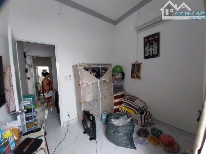 Nhà 2 tầng 1/ đường NGUYỄN VĂN QUÁ, phường ĐÔNG HƯNG THUẬN, Q12, dt 21,1m2. 3,65Tỷ - 2