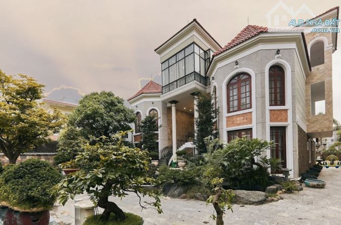 🌈 SIÊU BIỆT THỰ trung tâm phố biển Mỹ Khê - Khu Hồ Xuân Hương - Gần resort Furama - Gọi B - 2