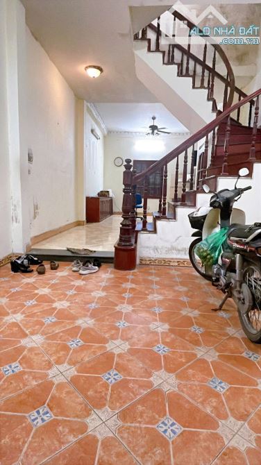 PL Ô TÔ KHUẤT DUY TIẾN - Ô TÔ Diện Tích 50m2 4 tầng mặt tiền 4.2m Giá 16 tỷ - 2
