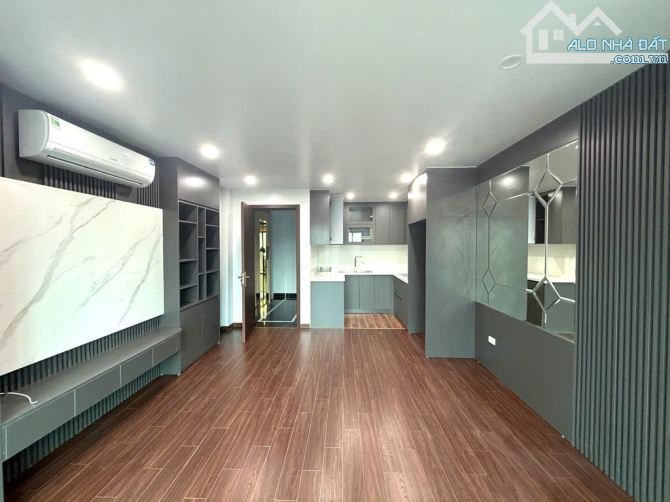 🔥TÔ HIẾN THÀNH - S.IÊ.U H.ÓT - 48M2X6T - THANG MÁY - KO NGOẶT NÀO - SỔ ĐẸP - 2