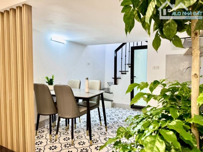 Siêu hiếm - Bán nhà đẹp 4 tầng, full nội thất, trung tâm quận Đống Đa - 2