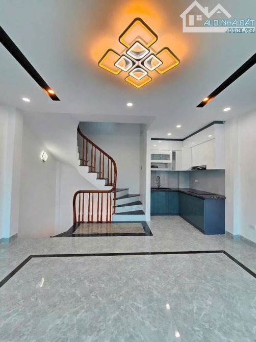 TÔI CHÍNH CHỦ CẦN BÁN NHÀ PHỐ XÃ ĐÀN 4TẦNG 38M GIÁ 5,59 TỶ - 2