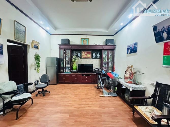 Bán Nhà Nguyễn Trãi, Thanh Xuân, 72m x 4T, Mặt Tiền 5.8m, lô góc giá 10tỷ . - 3
