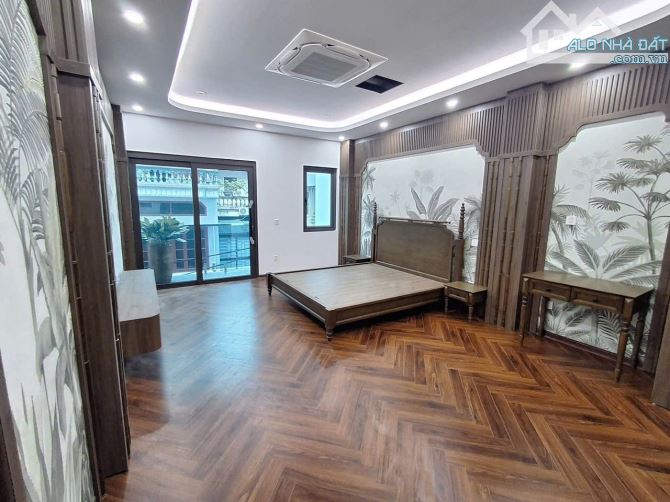 GẤP GẤP - CHỦ GỬI BÁN GẤP NHÀ BỒ ĐỀ - MẶT NGÕ THÔNG KINH DOANH - 75M2 - 6 TẦNG FULL NỘI - 3