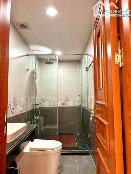 Bán nhà khu Lê Trọng Tấn, Gara ô tô, Kinh doanh, 30M Ra mặt phố sầm uất, 5 Tầng bề thế - 3
