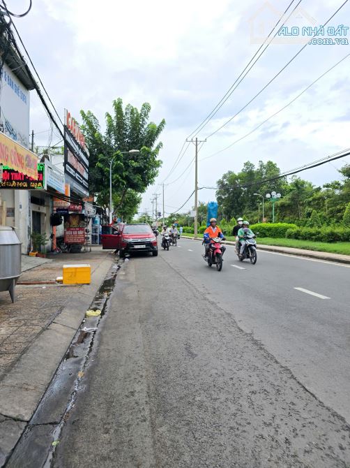 Bán nhà 6,2 x 26 mặt tiền Tân Sơn, View sân bay, khu Vip Gò Vấp - 3