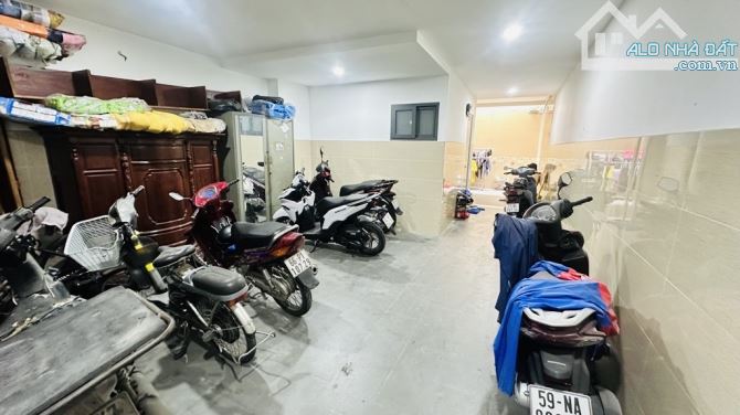 BÁN NHÀ LÊ VĂN QUỚI 135m2 6 TẦNG Thang Máy 20PN 70tr/th 16 Tỷ - 3