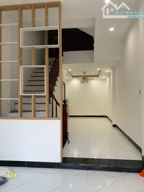 Bán nhà Lai Xá  4 tầng mới cứng, xây đơn lập 36m tầng 2 phòng chỉ hơn 4 tỷ - 4