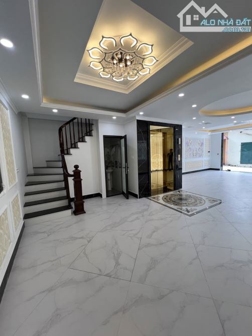 Bán nhanh ngôi nhà đẹp Phúc Lợi 72m 6 tầng, thang máy ngõ ô tô tránh KD 15 tỷ - 6