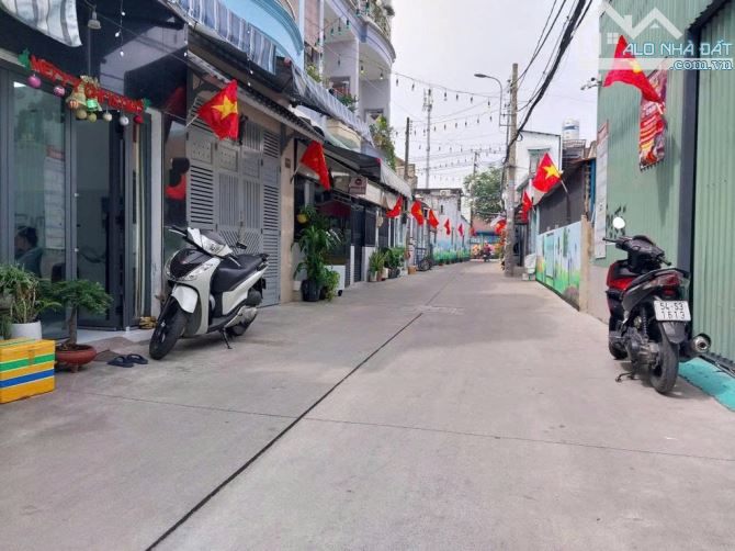 Nhà 2 tầng 1/ đường NGUYỄN VĂN QUÁ, phường ĐÔNG HƯNG THUẬN, Q12, dt 21,1m2. 3,65Tỷ - 6