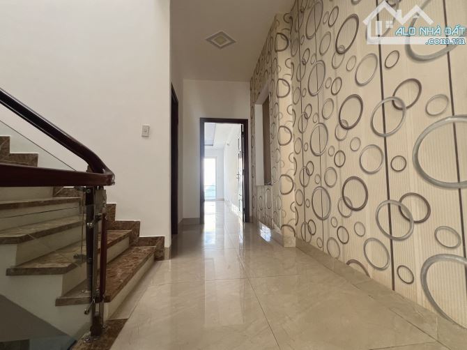✅Cần bán gấp căn 3 tầng đường Trần Thị Tính, tp Nha Trang Chỉ 7,5 Tỷ - 6