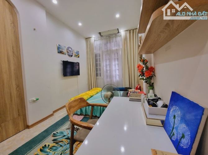 PHÂN LÔ HOÀNG QUỐC VIỆT - CẦU GIẤY - NGÕ TO HƠN PHỐ - VỈA HÈ ĐÁ BÓNG - KINH DOANH - 55m VP - 7
