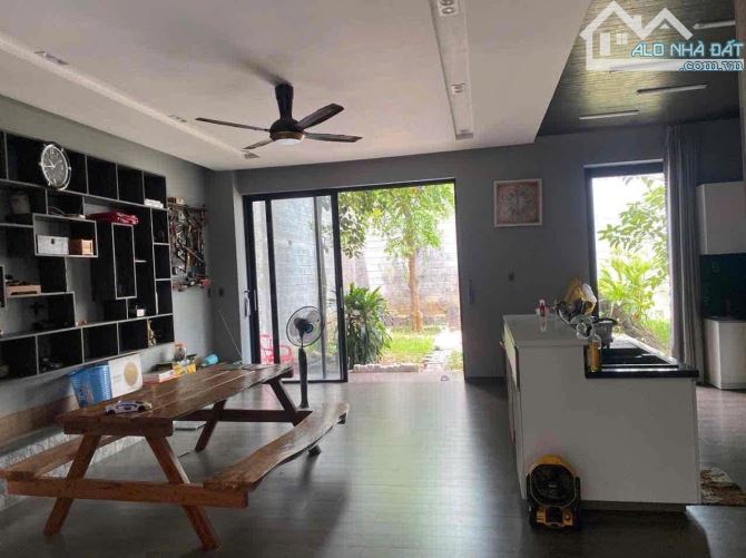BÁN BIỆT THỰ 302M2 MT 8.6M PHẠM QUANG ẢNH - SÁT VÕ VĂN KIỆT - CẦU RỒNG - GIÁ TỐT - 8