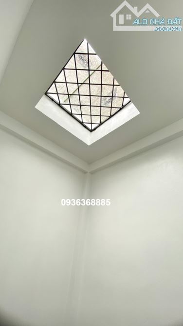 BÁN NHÀ 5 TẦNG SIÊU VIP GIA QUẤT - LONG BIÊN – LÔ GÓC – XE BA GÁC - DT 52M2, GIÁ 7 TỶ - 8