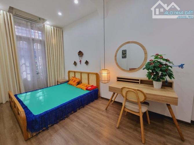 PHÂN LÔ HOÀNG QUỐC VIỆT - CẦU GIẤY - NGÕ TO HƠN PHỐ - VỈA HÈ ĐÁ BÓNG - KINH DOANH - 55m VP - 8