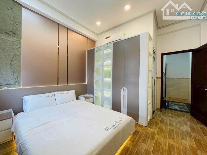 KHU PHÂN LÔ - HẺM XE HƠI - 5 TẦNG MỚI FULL NỘI THẤT SANG TRỌNG Đường số 1, P15, Gò Vấp - 9