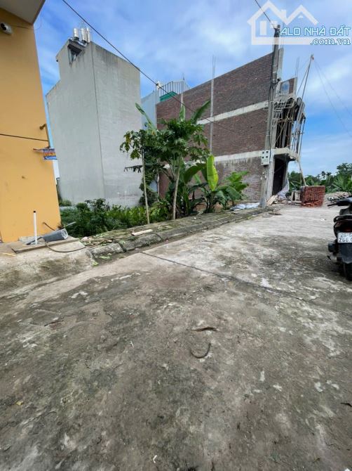 Bán đất Đấu Giá Biên Giang, Phân Lô, Vỉa hè 2m, đường ô tô tránh, 70 m2, giá 3,8 tỷ. - 2