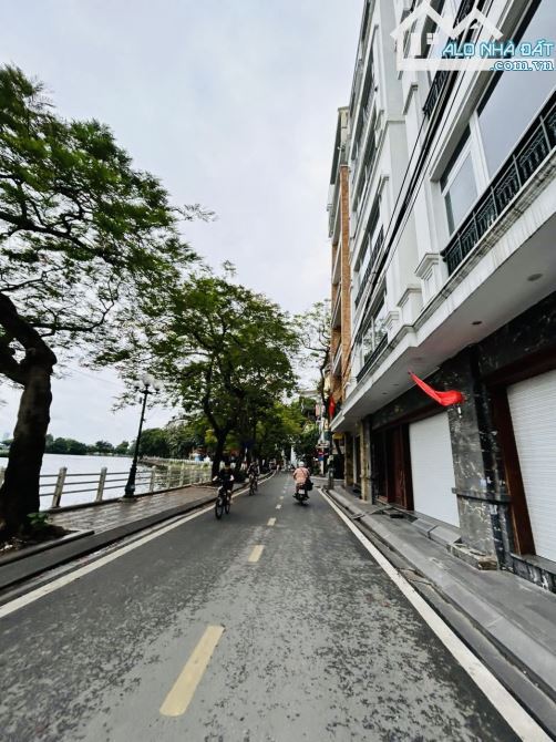 Mảnh Đất View Hồ Trúc Bạch Độc Tôn Xây Toà Văn Phòng, 2 Mặt Phố Vỉa Hè, Mặt Tiền: 7.3m