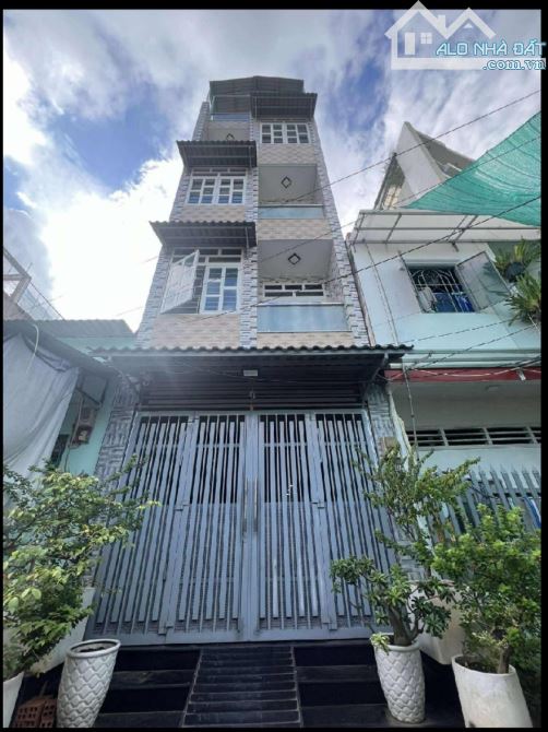 NHÀ VIP KHU TÊN LỬA ,60M2(4×15)5 TẦNG HẺM ÔTÔ ĐỔ CỬA - NGAY AEON BÌNH CHỈ NHỈNH 8 TỶ (TL)
