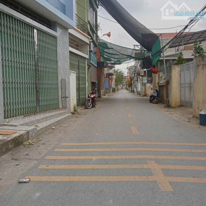 🚗 BÁN ĐẤT ĐẸP VÕNG LA – ĐƯỜNG THÔNG Ô TÔ TRÁNH – KINH DOANH ĐƯỢC