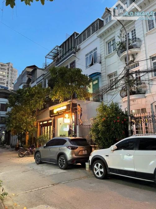 BIỆT THỰ LIỀN KỀ MỄ TRÌ THƯỢNG - VỈA HÈ, Ô TÔ TRÁNH - KINH DOANH ĐỈNH 72M² X 4T GIÁ 20.8 T