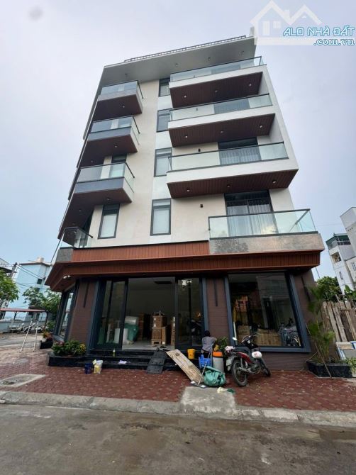 NHÀ SIÊU ĐẸP LÔ GÓC 6 TẦNG- VỈA HÈ RỘNG KINH DOANH TT BẮC TỪ LIÊM