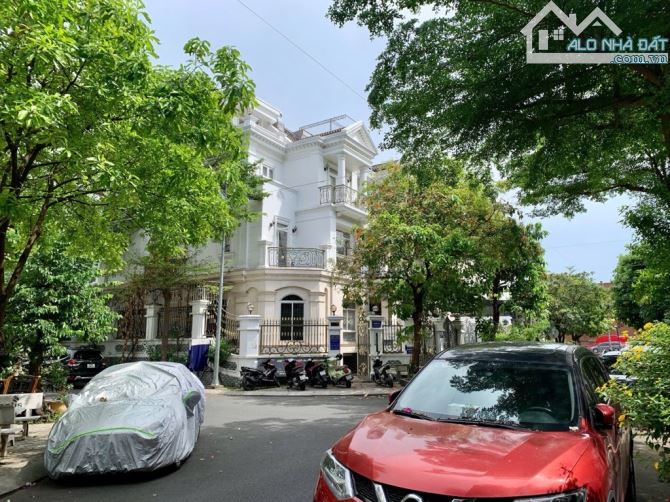 Bán nhà gò vấp,Biệt thự sang chảnh khu dân cư cityland,nơi đang sống nhất gò vấp