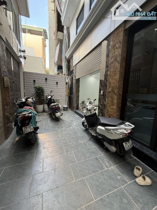 BÁN NHÀ TỰU LIỆT, THANH TRÌ, NGÕ 3 GÁC TRÁNH, GẦN PHỐ Ô TÔ TRÁNH, 37M2, 6.9TỶ(CTL)