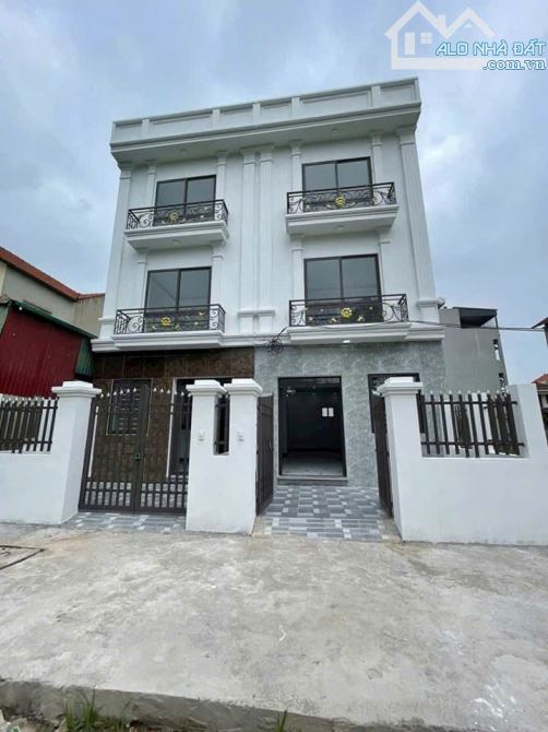 BÁN NHÀ ĐẸP, Ô TÔ ĐỖ CỬA 4Tx56m, CẠNH CHI NHÁNH TRỤ SỞ PHƯỜNG CHƯƠNG MỸ