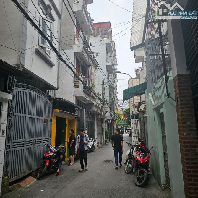 Nhỉnh 11 tỷ có ngay nhà lô góc, ô tô cạnh nhà, Mai Dịch, Cầu Giấy, DT 60m, 5 tầng, MT 6.4m