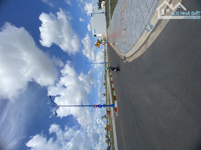Bán đất khu Tái Định Cư Hoà Long,TP. Bà Rịa Vũng Tàu, DT: 87.5m2 - Giá bán: 2 tỷ 350triệu