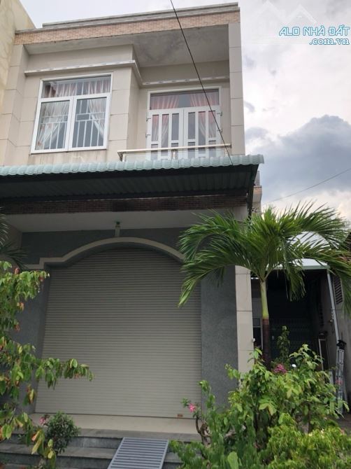 2 CĂN NHÀ 12X15 ĐƯỜNG ĐẶNG THÚC VỊNH VỊ TRÍ ĐẸP ĐƯỜNG THÔNG GIÁ CỰC TỐT