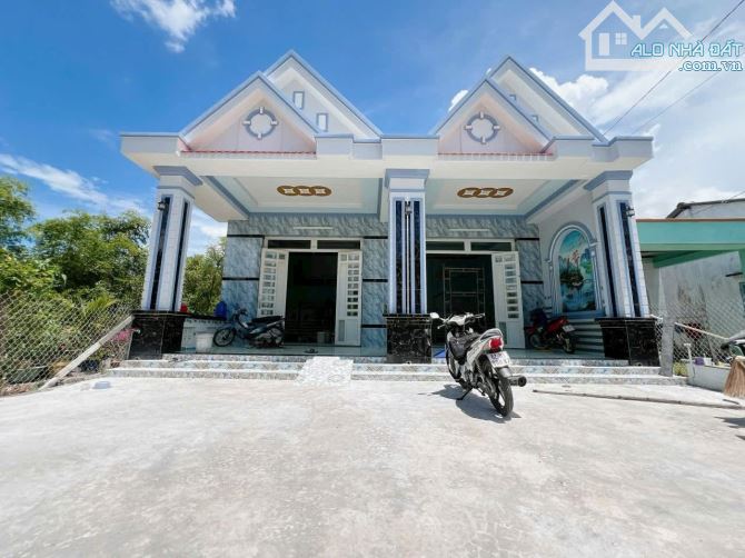2 Căn Nhà Đẹp 122m và 135m. Đường Xe Ôtô Tới Nhà Sổ Hồng Riêng Giá Rẻ