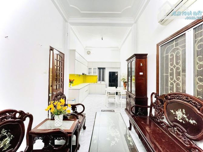 Bán nhà Khương Trung, Ngã Tư Sở 55mx5 tầng lô góc giá 11.5 tỷ