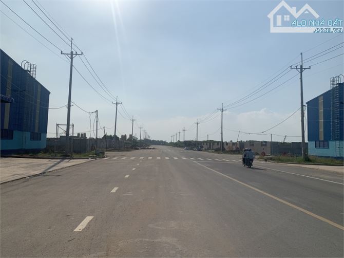 XT9669 nhà xưởng SX theo QD KCN, đầy đủ hệ thống XLNT. xưởng trống giao liền