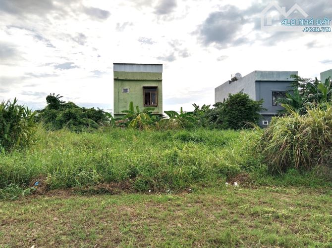 Bán đất mặt tiền, kinh doanh tốt, 6 tỷ 200, 344 m2, đường 23m, Trần Thủ Độ, TX. Điện Bàn