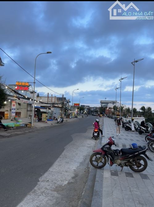 Cần Bán Lô Đất 140m2 Mặt Tiền Đường Nguyễn Đình Chiểu , Phường Hàm Tiến , TP Phan Thiết