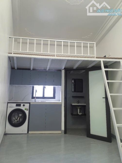 CHDV Đường Nguyễn Trãi TX 70m2 7T Thang Máy PCCC Đầy Đủ Hợp Đồng Thuê 800tr/Năm 17 TỶ