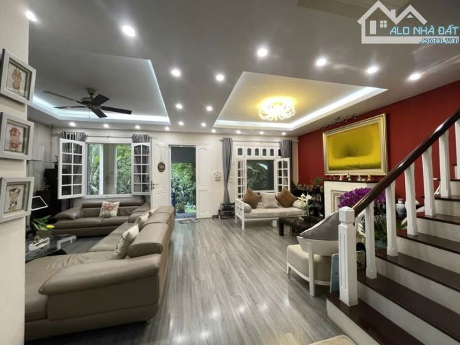 Ngõ OTO Tránh - Chỉ 20.5tỷ -  78m2 Mặt Tiền hơn 5m! Phố Lê Trọng Tấn - Thanh Xuân