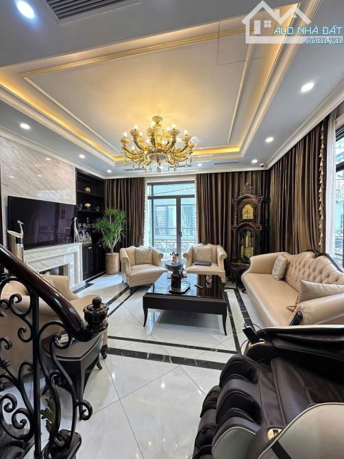 🏠Bán nhà Cầu Giấy, 55m2 - Mt 4M - ngõ thông kinh doanh, Có Ô Tô Phải Mua Căn Này❗️