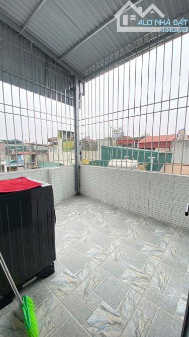 Minh Khai - Style tân cổ điển - 45M - Xây mới thang máy - Ngõ thông - Gần ô tô - Nhiều ngủ - 10