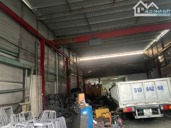 cần bán nhà mặt tiền đào trí 10x22 đường 20m giá 27 tỷ - 1