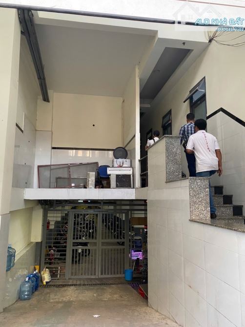 CHDV Hầm + 7 tầng, Trần Thị Trọng, 8X43M, 115 phòng, Doanh thu 300tr/th giá chỉ 41 tỷ X TL - 1