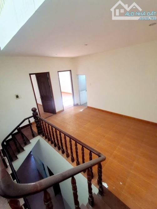 Chủ cần tiền giải quyết công việc cần bán gấp nhà 1 trệt 2 lầu Bình Đa gần KDC An Bình. - 1