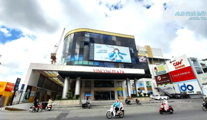 Căn Hộ Dịch Vụ Cao Cấp, Gần Đại Học Ngân Hàng, Thu Nhập 100 triệu/tháng, Chỉ 22 Tỷ (TL) - 1