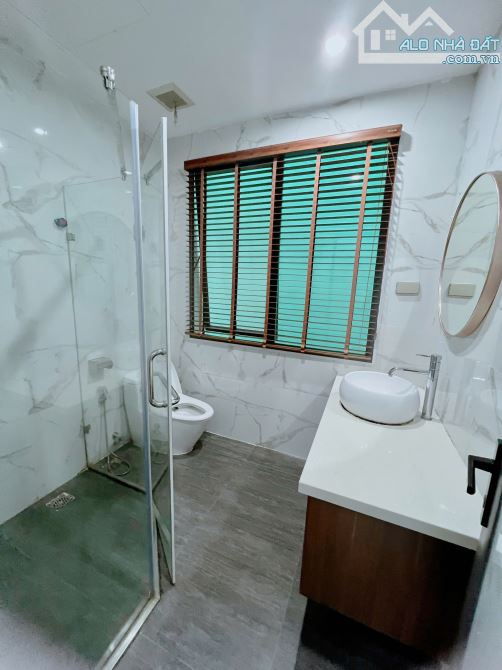 Cho thuê nhà Thái Hà – Đống Đa DT 60m x 5 tầng, phân lô, ôtô đỗ giá thuê 21tr/th - 1
